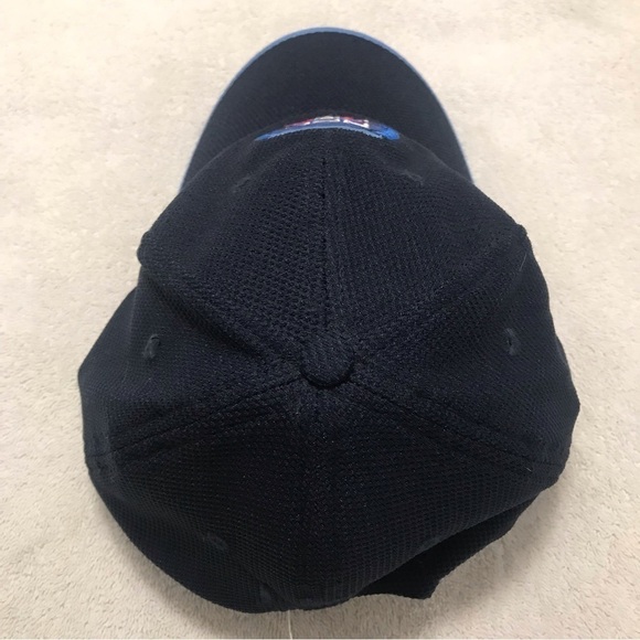 Columbia Sportswear - NFL on CBS Football Adjustable Cap - Picture 5 of 14